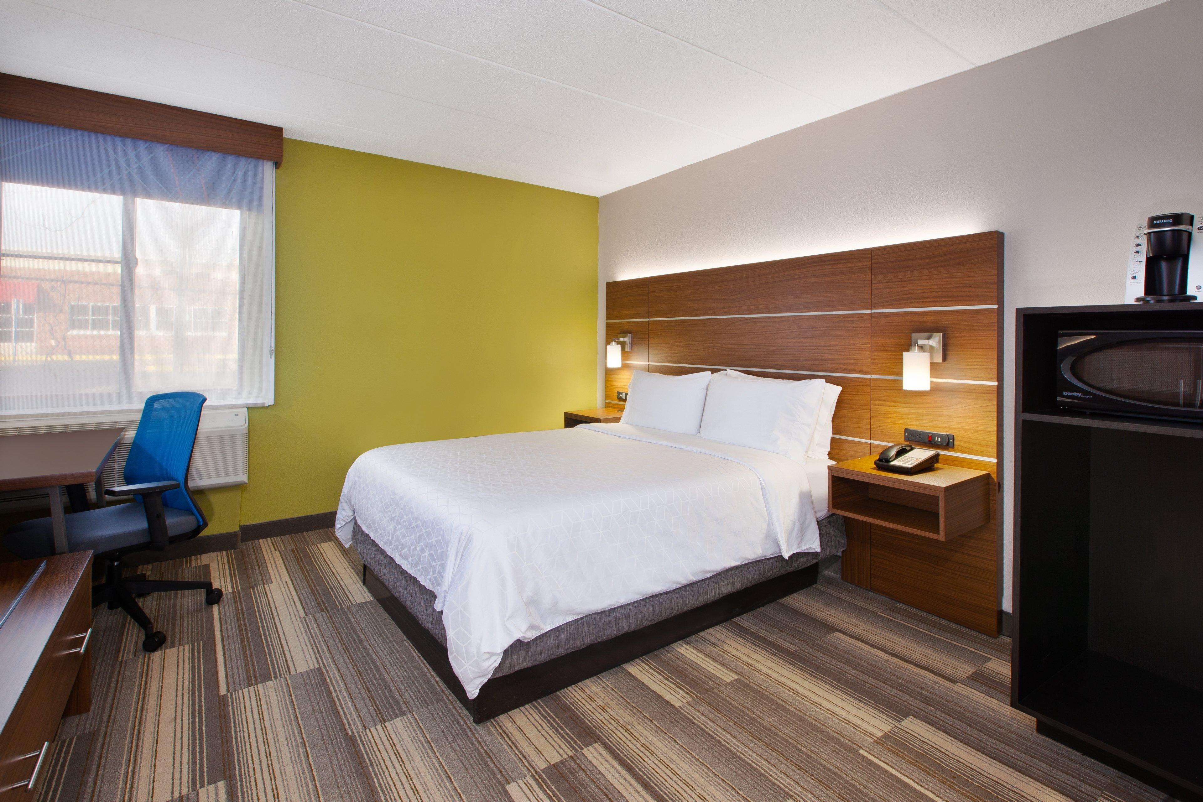 Holiday Inn Express Fairfax-Arlington Boulevard, An Ihg Hotel Ngoại thất bức ảnh