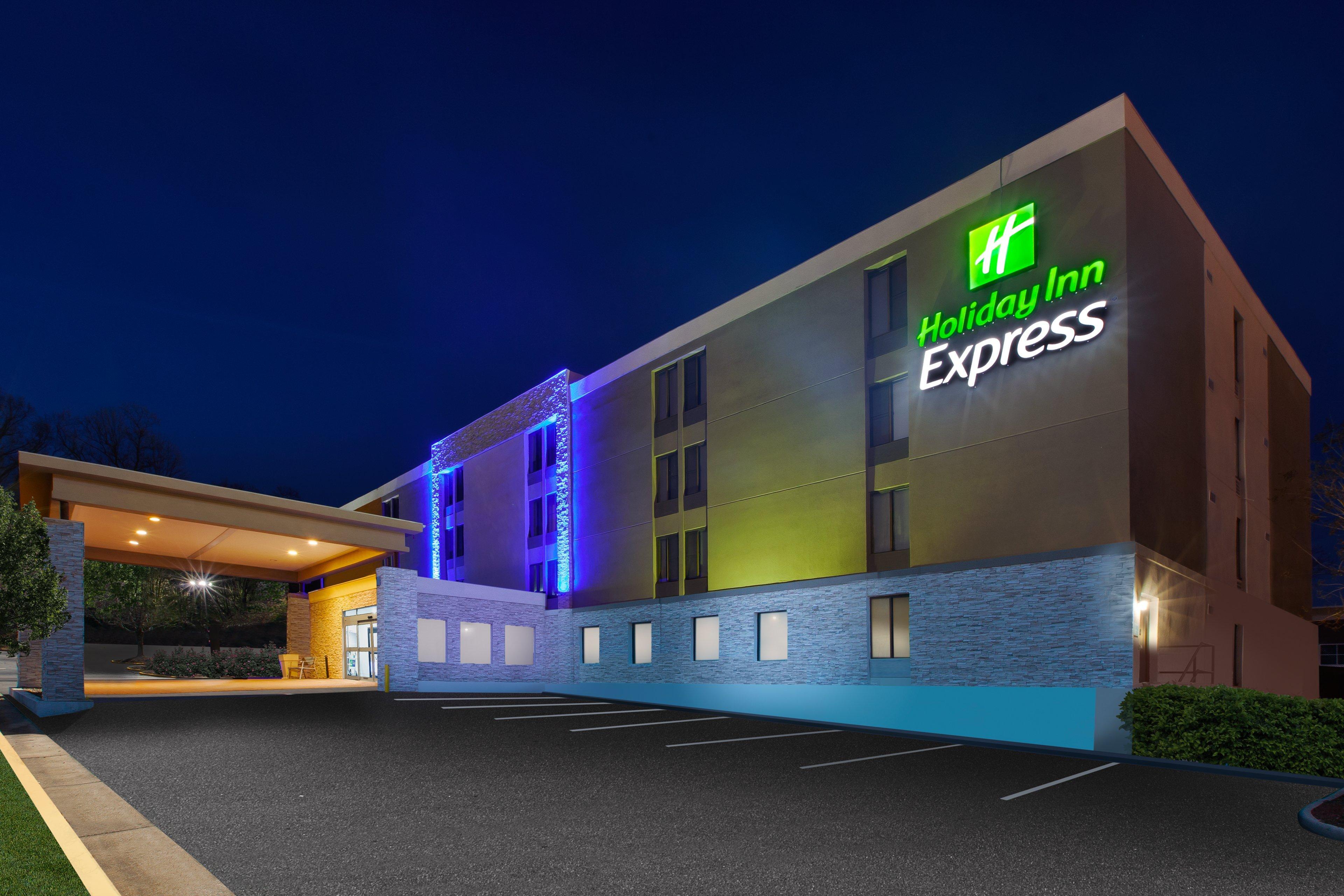 Holiday Inn Express Fairfax-Arlington Boulevard, An Ihg Hotel Ngoại thất bức ảnh