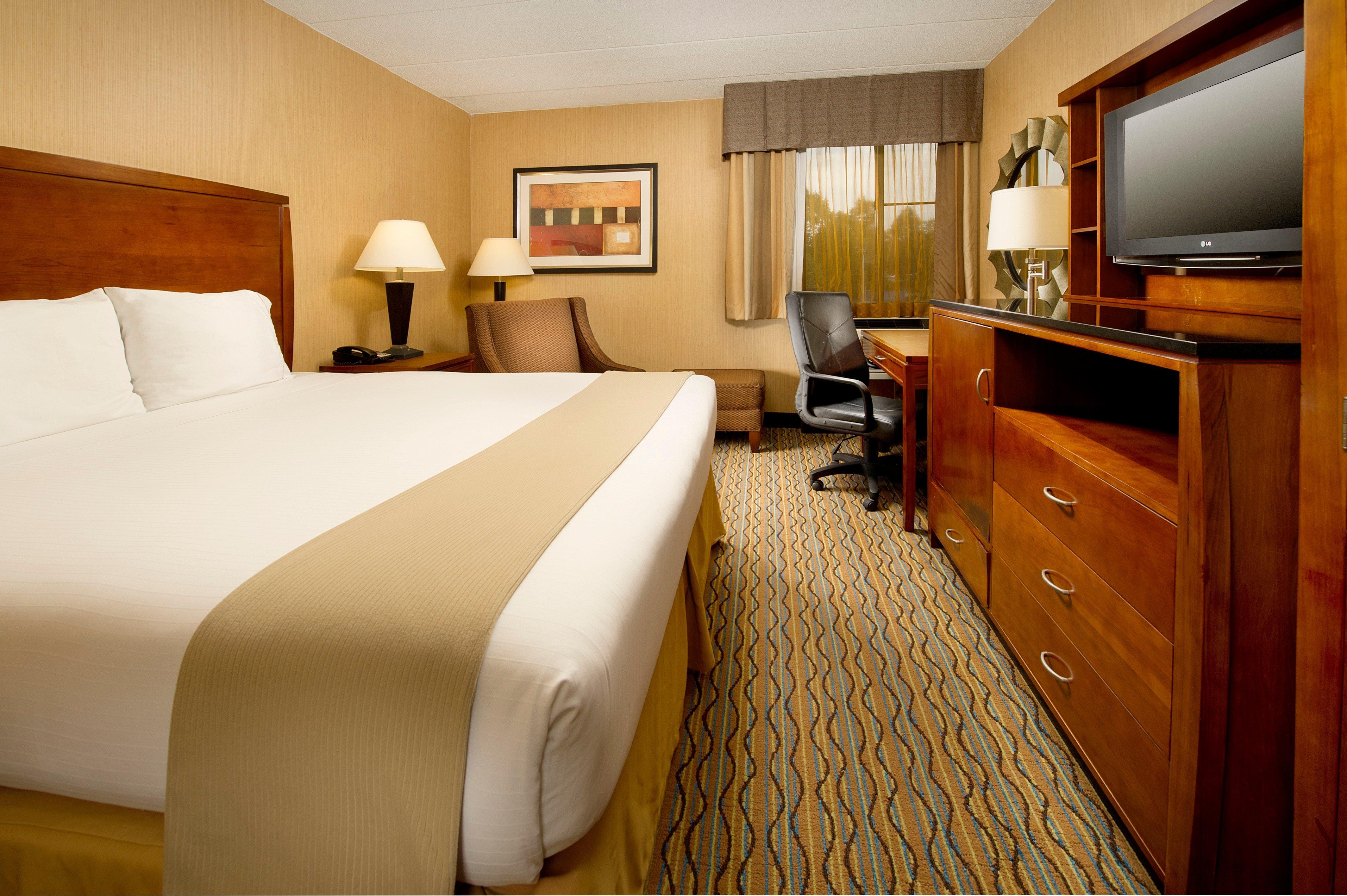 Holiday Inn Express Fairfax-Arlington Boulevard By Ihg Ngoại thất bức ảnh